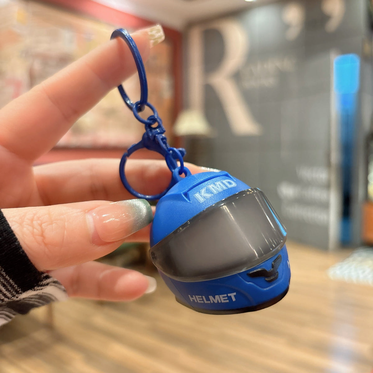 Mini Motorcycle Helmet Keychain – Biker Gift & Everyday Accessory